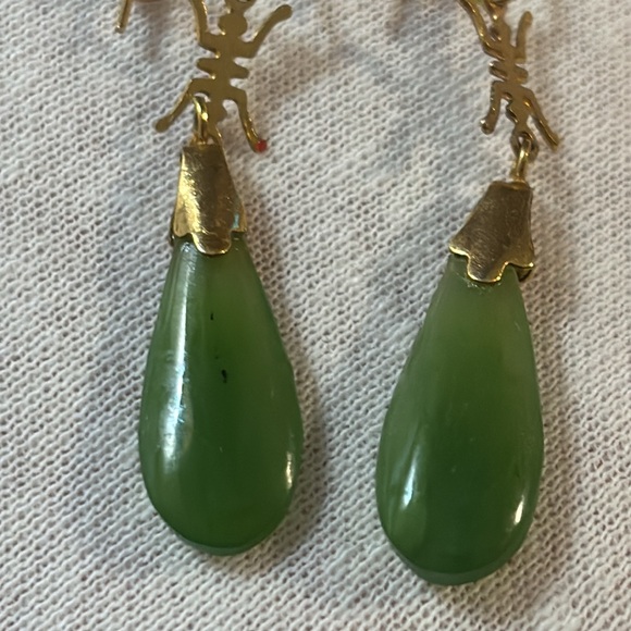 Vintage gold green dangle stone earrings - Picture 4 of 5